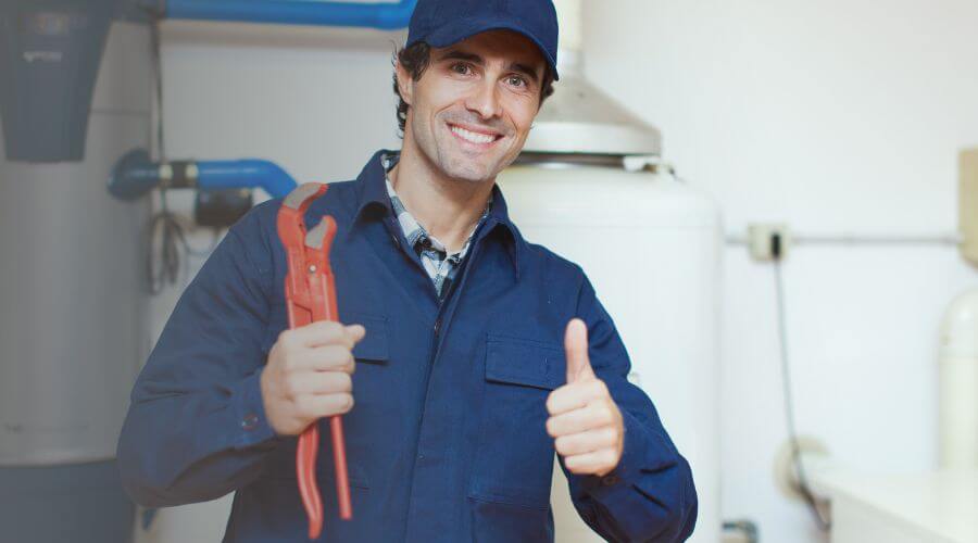 Expert burst pipe repair services in Marathon, TX